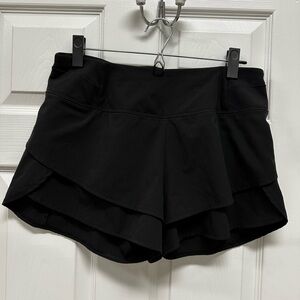 Carrie Underwood athletic shorts